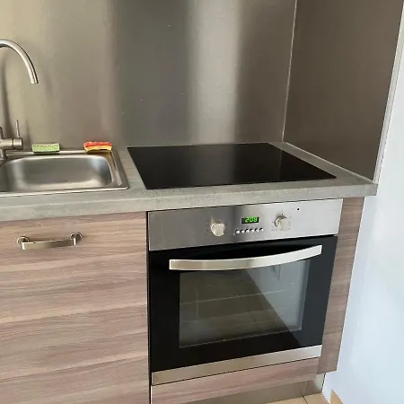 Solenzara- 5 Personnes Vue Dans Avec Piscine Apartman Sari Solenzara