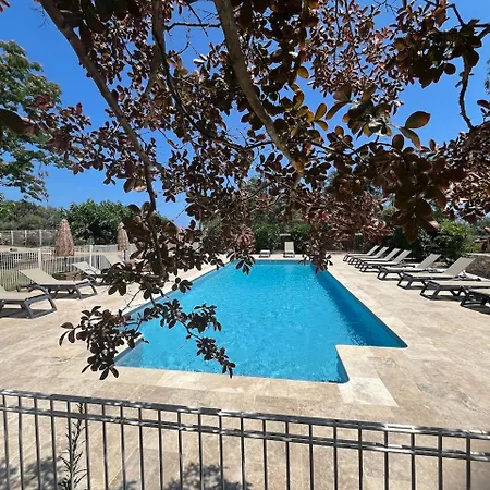 Апартаменты Solenzara- 5 Personnes Vue Dans Avec Piscine *