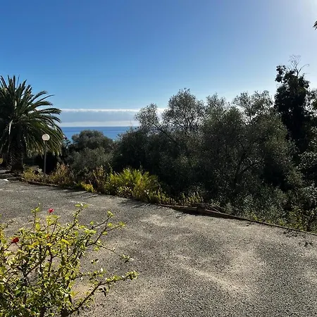 Solenzara- 5 Personnes Vue Dans Avec Piscine Apartment *